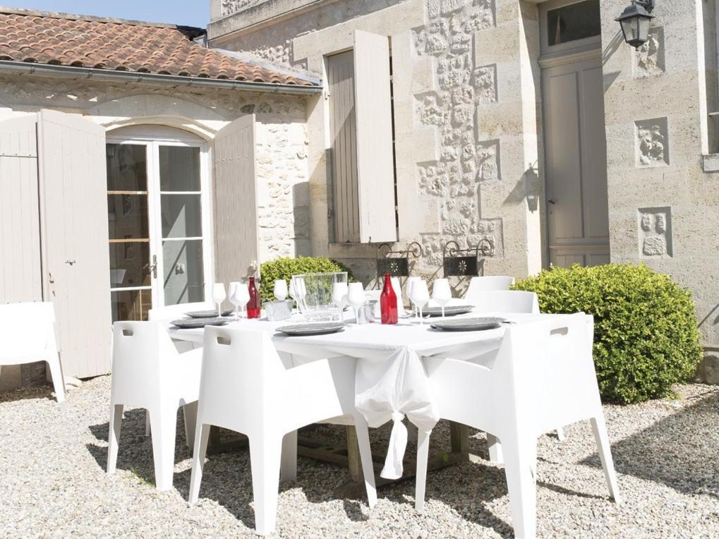 Отель Domaine De Quittignan Brillette Moulis-en-Medoc Экстерьер фото